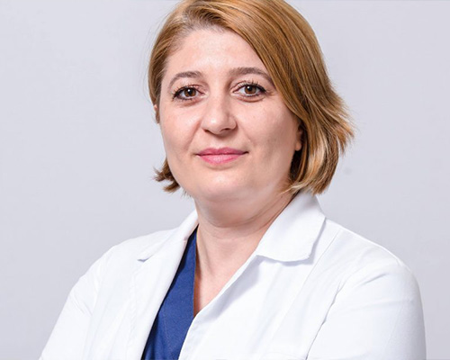 Dr. Daniela Urian