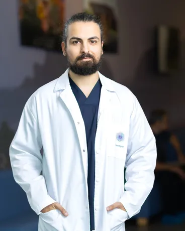 Dr. Daniel Duma