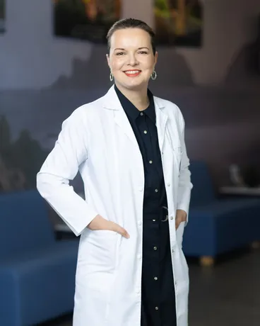 Dr. Irina Mateieș