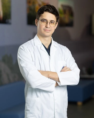 Dr. Kacso Alex