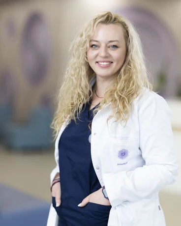 Dr. Loredana-Elena Boșcuță